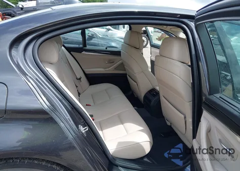 2011 BMW 535I xDrive z USA, uszkodzony, nr VIN WBAFU7C56BC871076